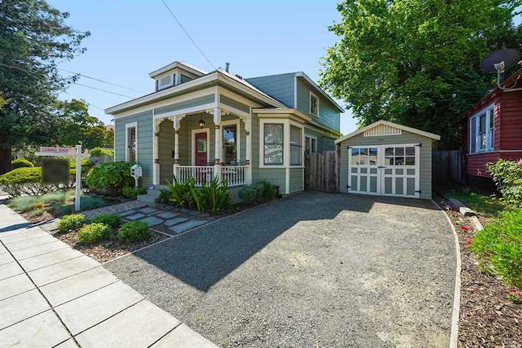 957 G Street Napa, CA 94559