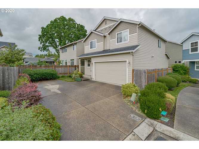 5573 NE Azores Ct Hillsboro, OR 97124