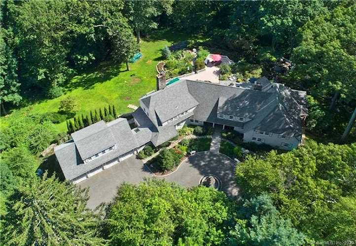 113 East Cross Road Stamford, CT 06907