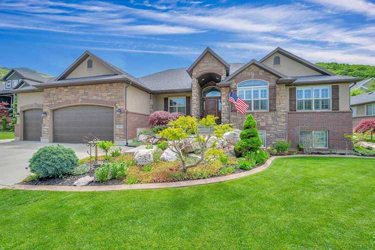 2417 E 8240 S South Weber, UT 84405