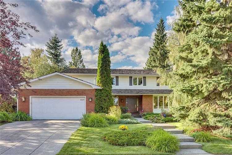 1020 Beverley Boulevard SW Calgary, AB T2V 2C5