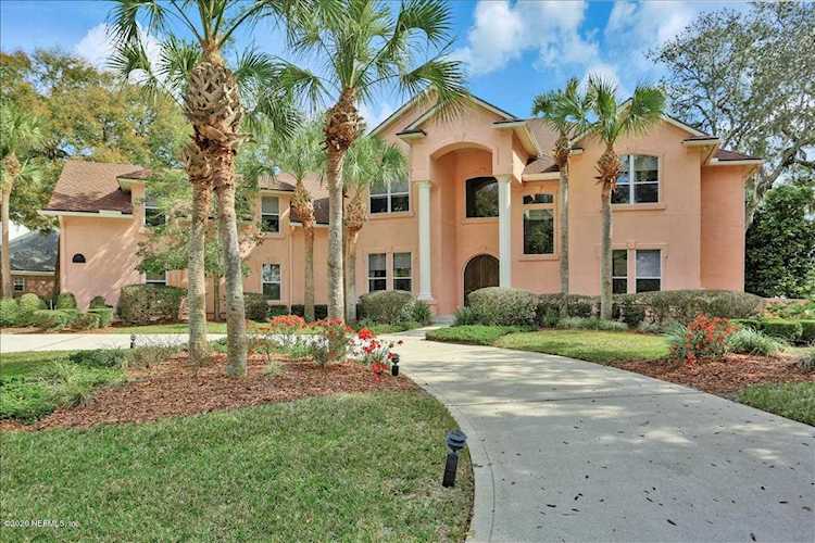 993 Shipwatch Dr Jacksonville, FL 32225