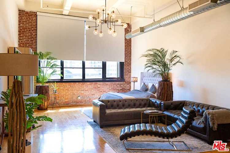 1850 Industrial Street #305 Los Angeles, CA 90021