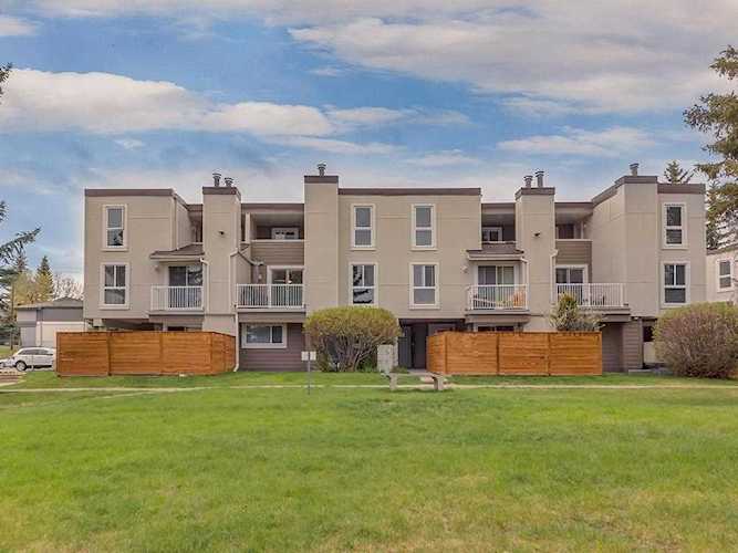 13104 Elbow Drive SW #210 Calgary, AB T2W 2P2