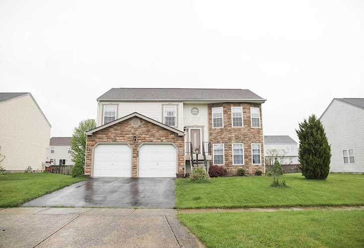215 Wakefield Avenue Pataskala, OH 43062