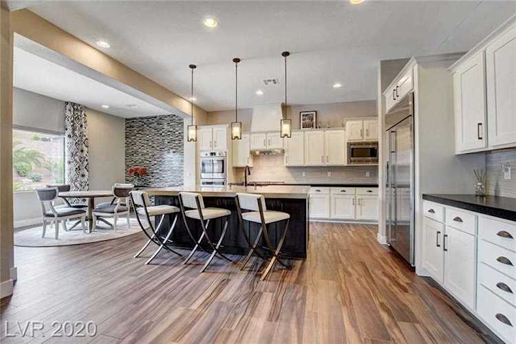 7389 Skyline Vista Ct Las Vegas, NV 89149