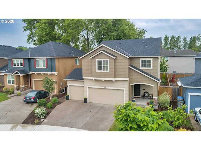 8725 SW Schmidt Loop Tigard, OR 97224