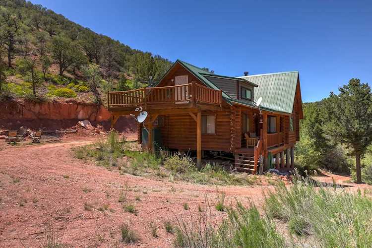 2868 E Red Creek RD Paragonah, UT 84760