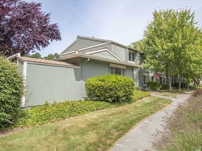 115 Oliva Court Novato, CA 94947