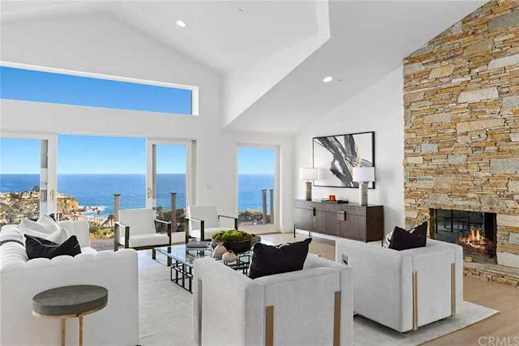 1020 Emerald Bay Laguna Beach, CA 92651