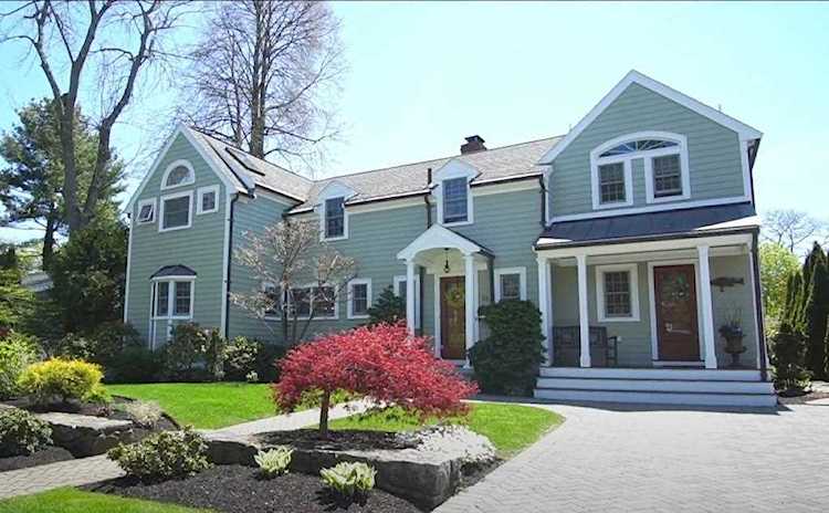 9 Gallison Ave Marblehead, MA 01945