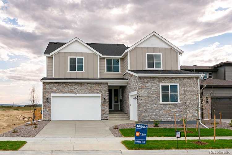 6467 Saddlesmith St Castle Pines, CO 80108