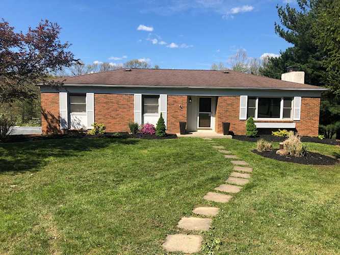 23 Woody Knoll Drive Thornville, OH 43076