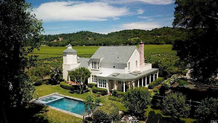 5948 Dry Creek Road Healdsburg, CA 95448