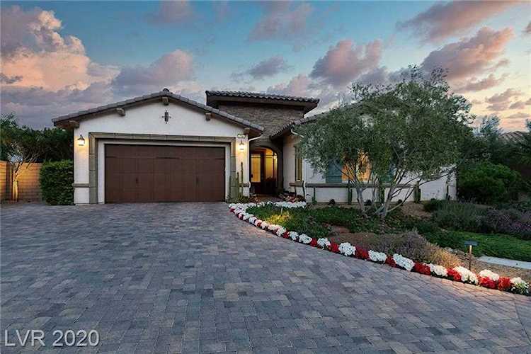 718 Porto Mio Las Vegas, NV 89138