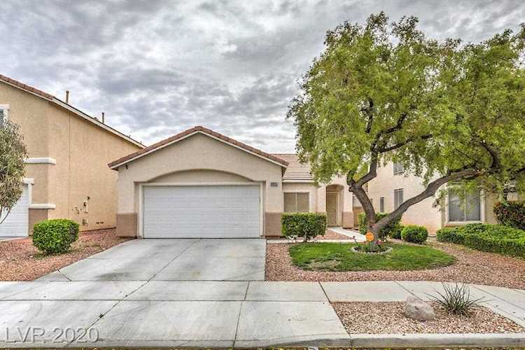 6030 Highland Gardens Dr North Las Vegas, NV 89031