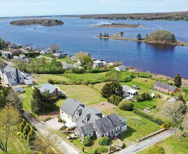 78 Hillcrest Acres Westport, MA 02790