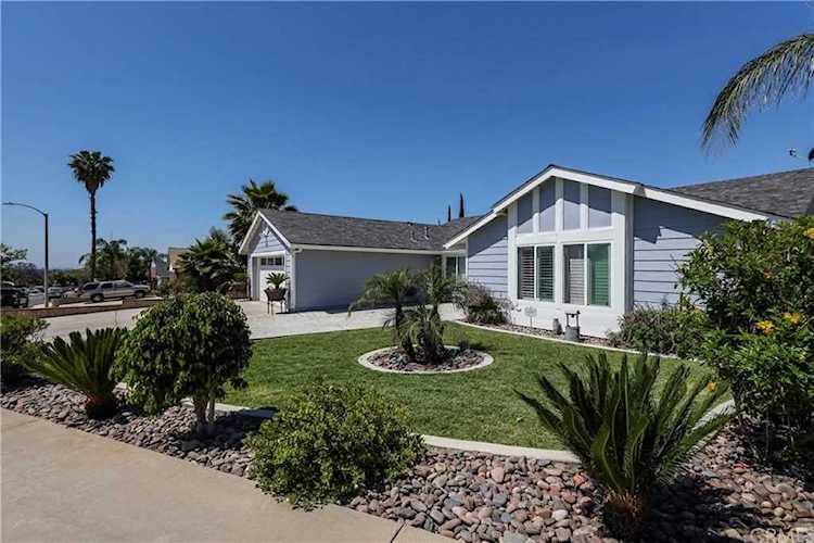 11543 Prosperity Lane Moreno Valley, CA 92557
