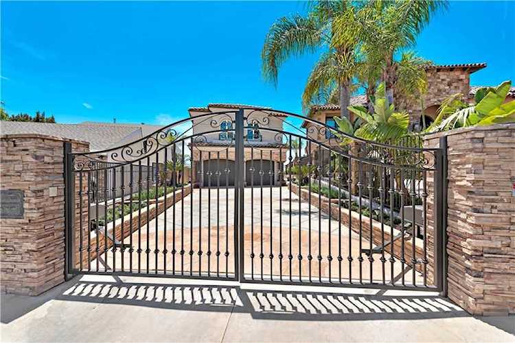 34881 Doheny Place Dana Point, CA 92624