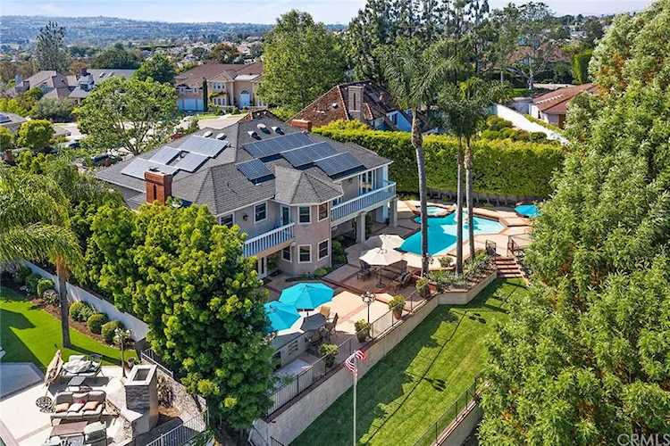 26452 Silver Saddle Lane Laguna Hills, CA 92653