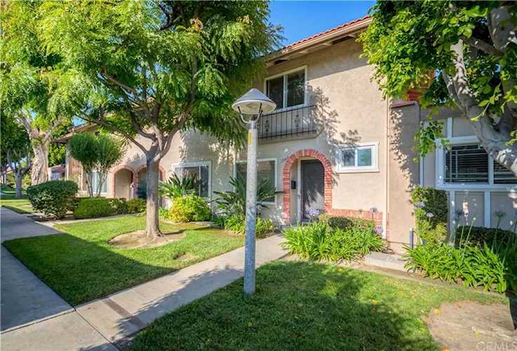13966 La Jolla Garden Grove, CA 92844