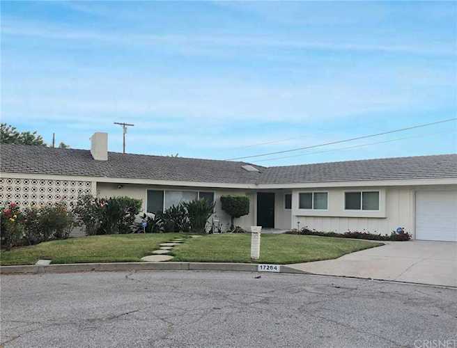 17264 Exeter Place Northridge, CA 91325