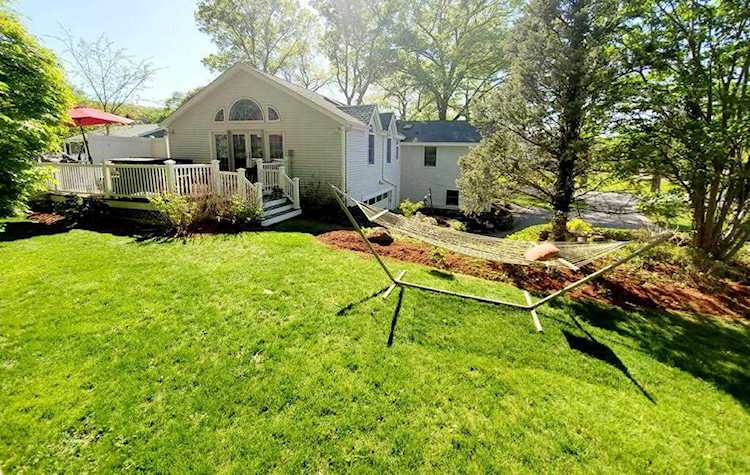 196 Kingsbury Ave Haverhill, MA 01835