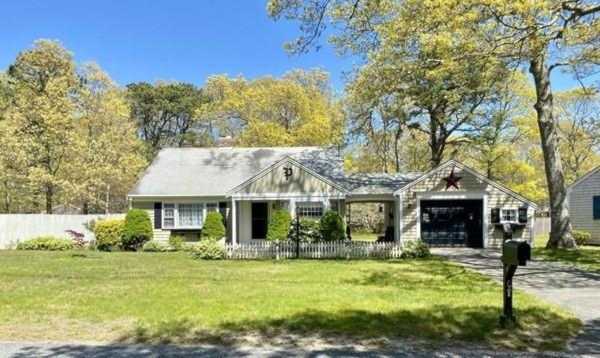 68 Quartermaster Row Yarmouth, MA 02664