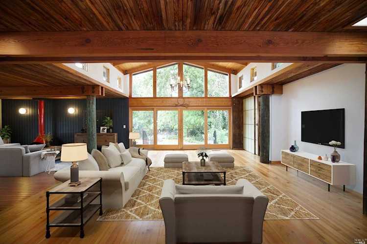 26459 River Road Cloverdale, CA 95425