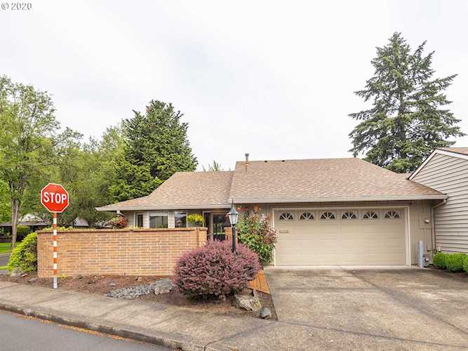 15775 SW Oakhill Ln Tigard, OR 97224