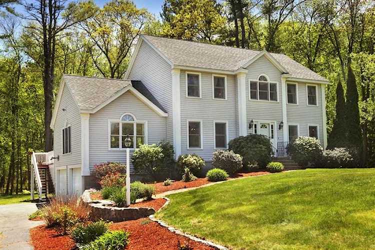13 Belleau Woods Georgetown, MA 01833