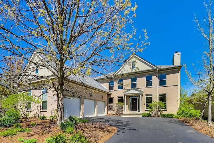 775 Endicott Rd Highwood, IL 60040