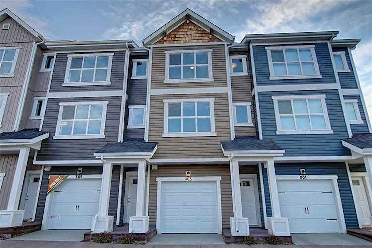 355 Nolancrest Heights NW #605 Calgary, AB T3R 0Z9