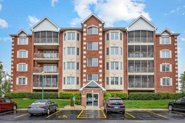 7716 Greenway Blvd #3NE Tinley Park, IL 60487