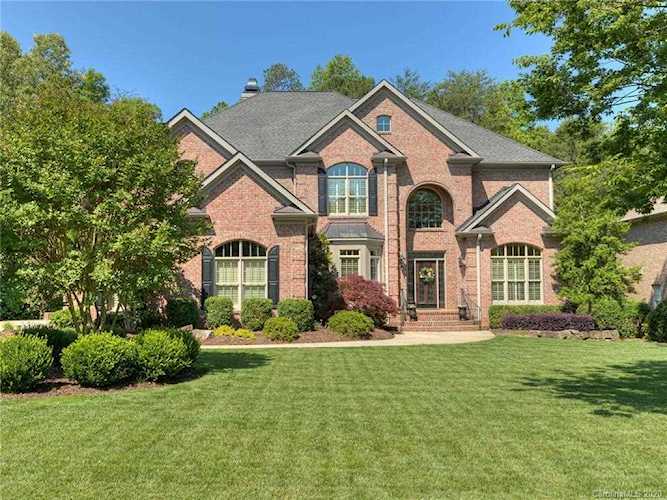 688 Bannerman Ln Fort Mill, SC 29715
