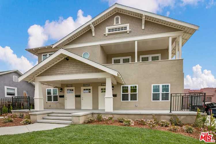 4632 St Charles Place Los Angeles, CA 90019