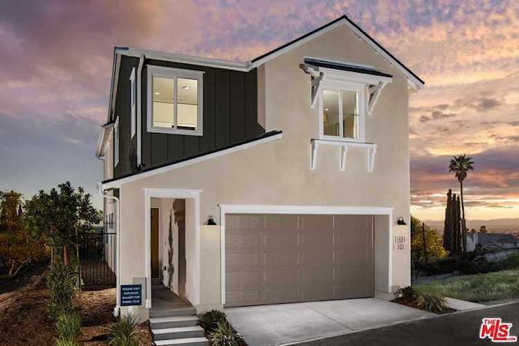 11881 W Terra Vista Way #108 Lakeview Terrace, CA 91342
