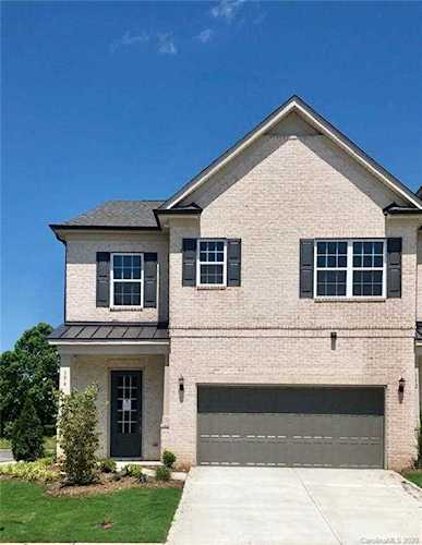 156 Heathbrook Ln Waxhaw, NC 28173