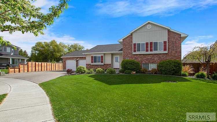 1542 Alayssa Drive Idaho Falls, ID 83402