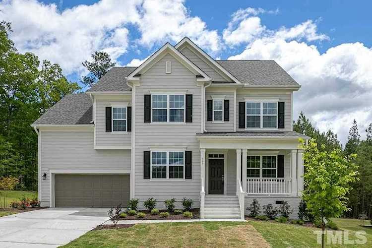 109 Canyon Ledge Drive #. Holly Springs, NC 27540