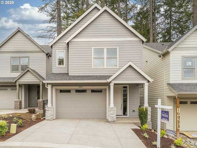 10933 SW Annand Hill Ct Tigard, OR 97224