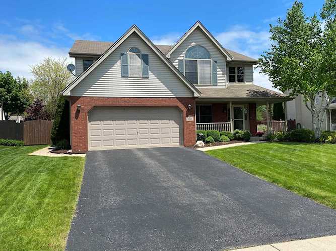 3307 Navajo Dr New Lenox, IL 60451