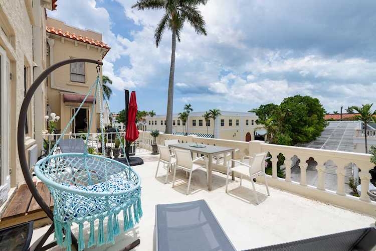 235 Sunrise Avenue #2045 Palm Beach, FL 33480