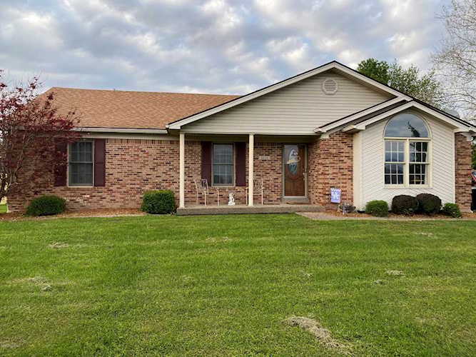 4606 Springdale Ct Louisville, KY 40229