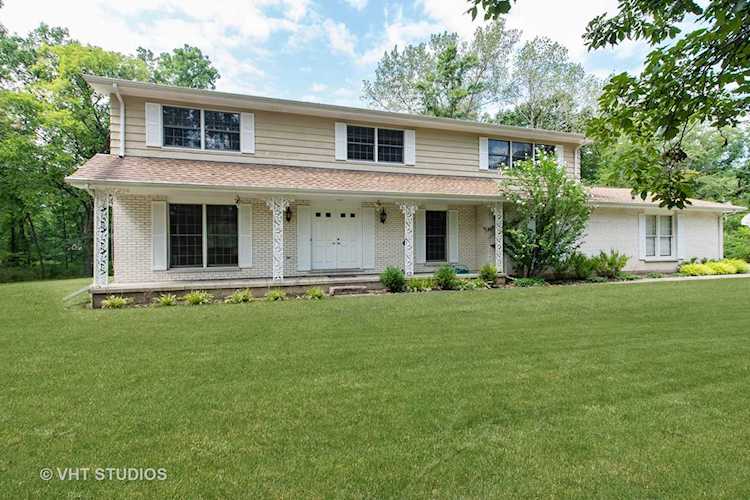 750 Timber Trl Riverwoods, IL 60015