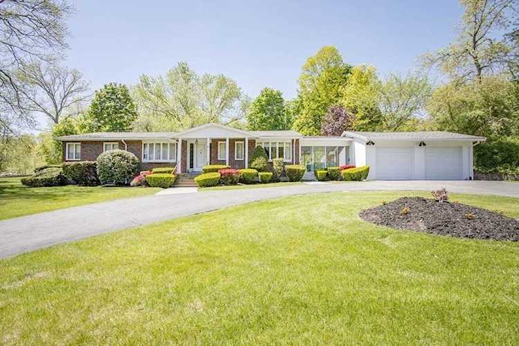 67 Valentine Rd Milton, MA 02186