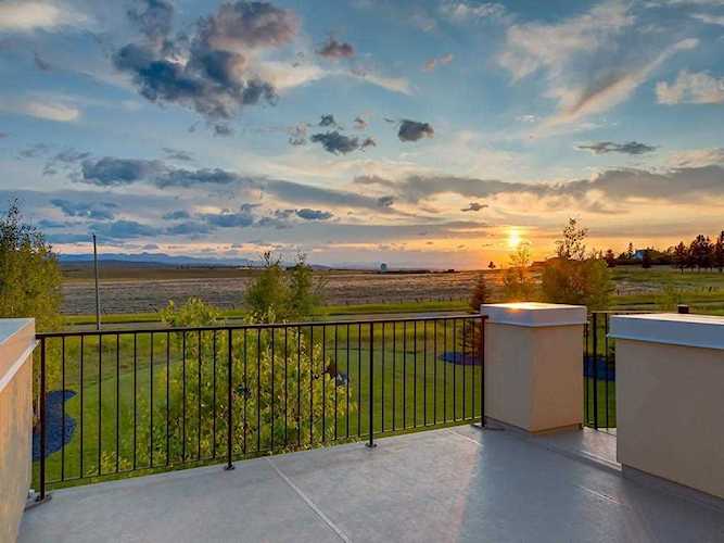 331 Leighton View Rural Rocky View County, AB T3Z 0A2