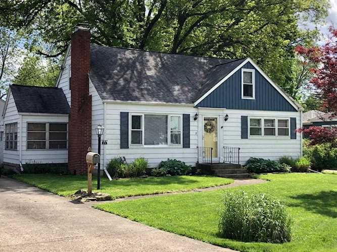 215 Bachmann Avenue Newark, OH 43055