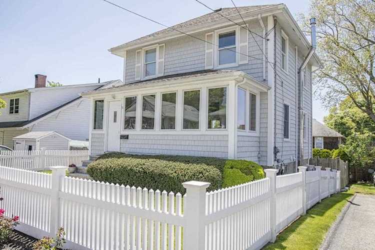 39 Manomet Rd. Weymouth, MA 02191