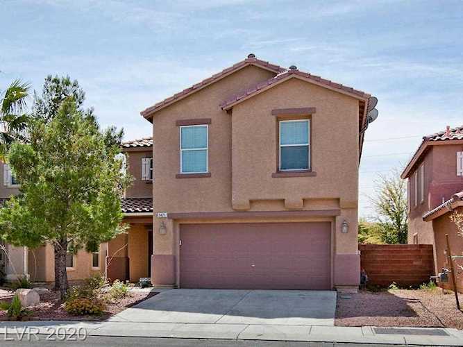 2421 Cockatoo Dr North Las Vegas, NV 89084